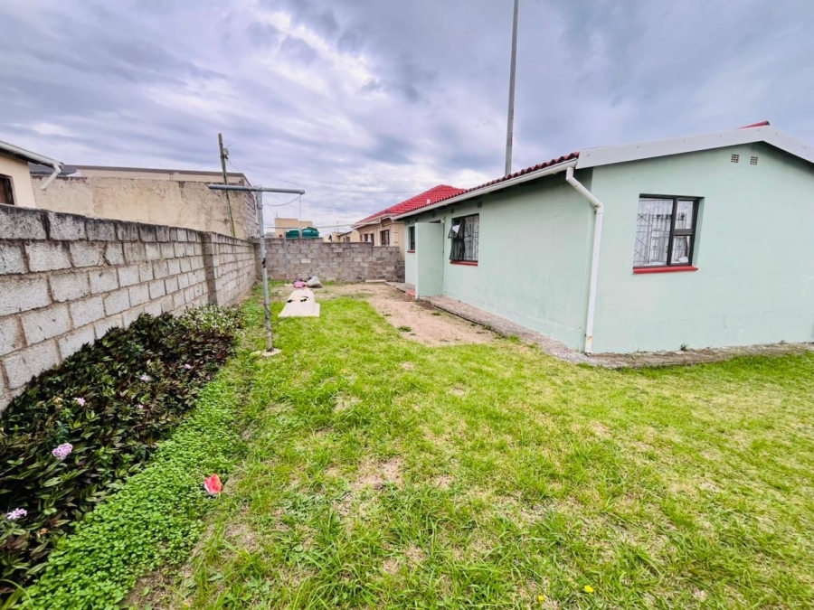3 Bedroom Property for Sale in Mdantsane Eastern Cape